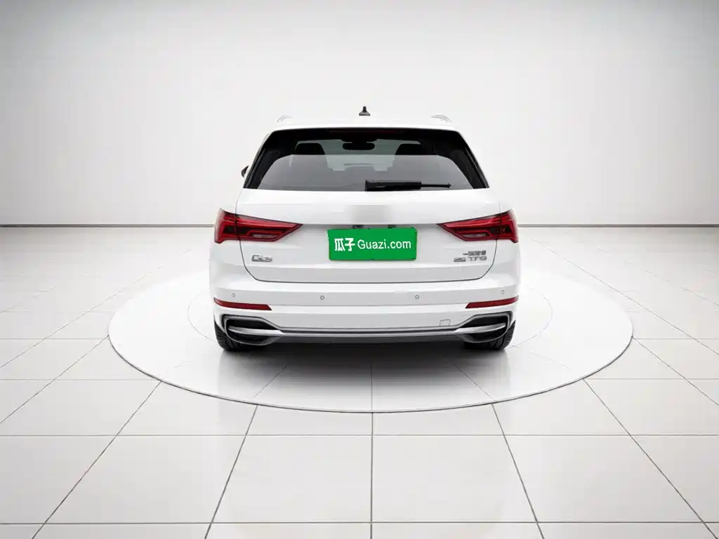 Фото 3 - Audi Q3