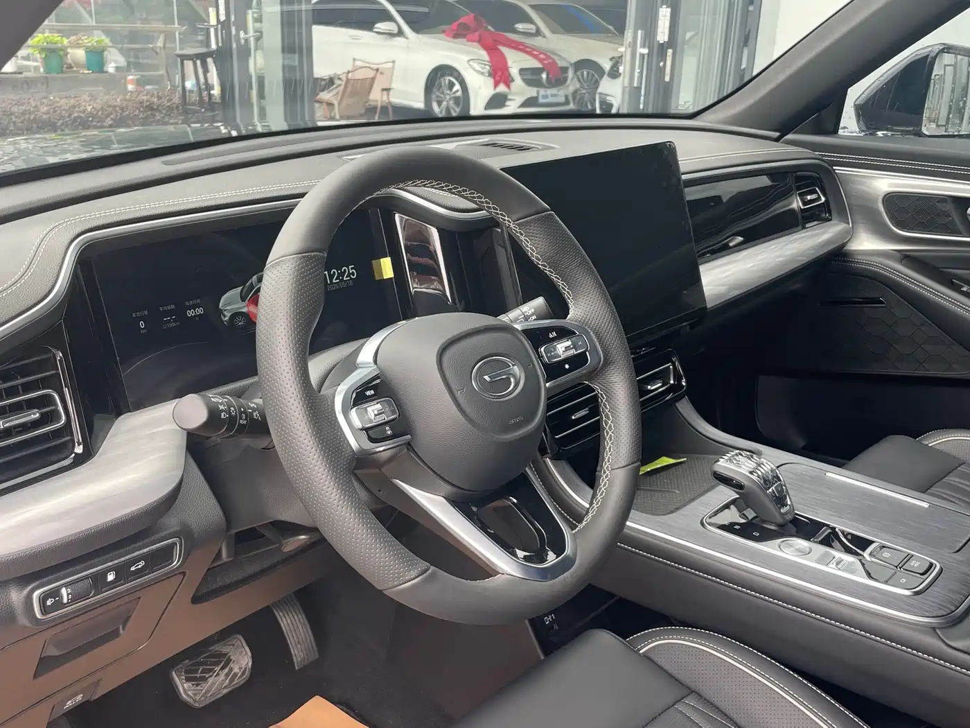 GAC Trumpchi Trumpchi GS8 2025 Pilot Series 2.0TGDI 2WD Luxury Edition 5-seater фото 5