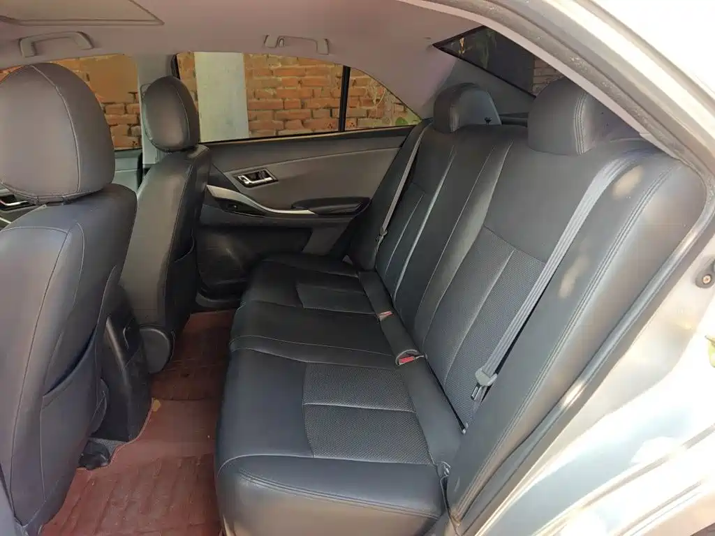 Zotye Z300 2015 2014 New Horizon 1.5L Manual Premium