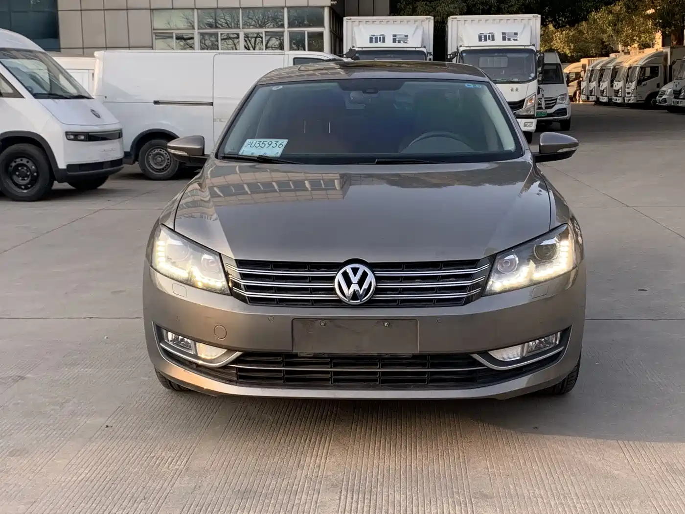 Volkswagen Passat 2014 2.0TSI DSG Executive Edition фото 2