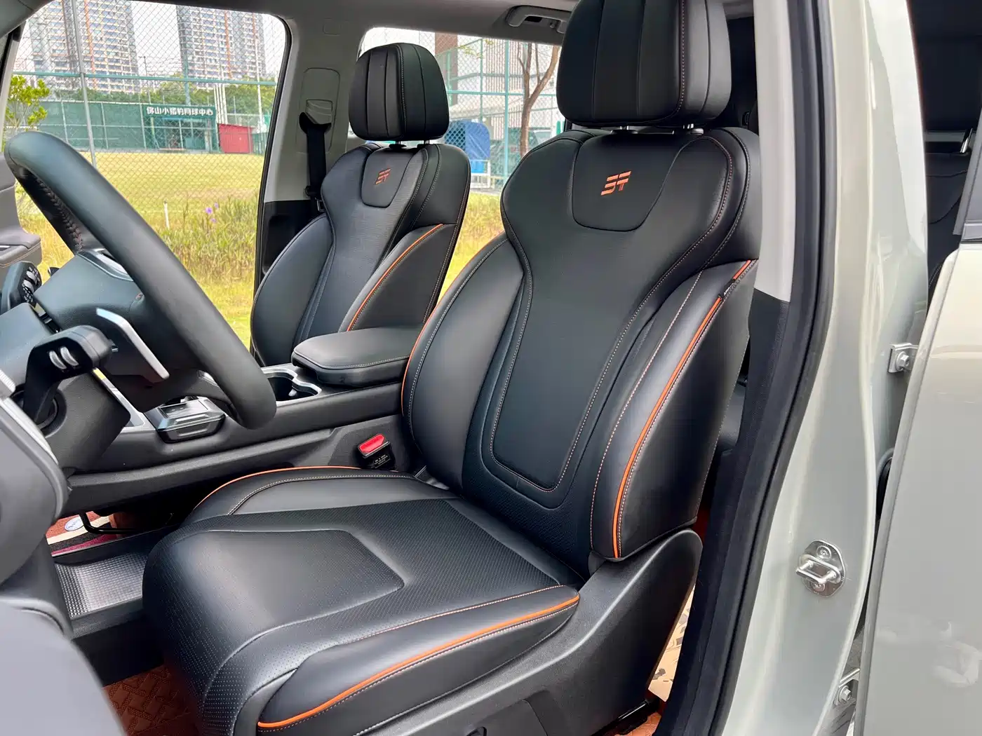 Jetour Freedom 2025 2025 1.5TD DCT Explorer