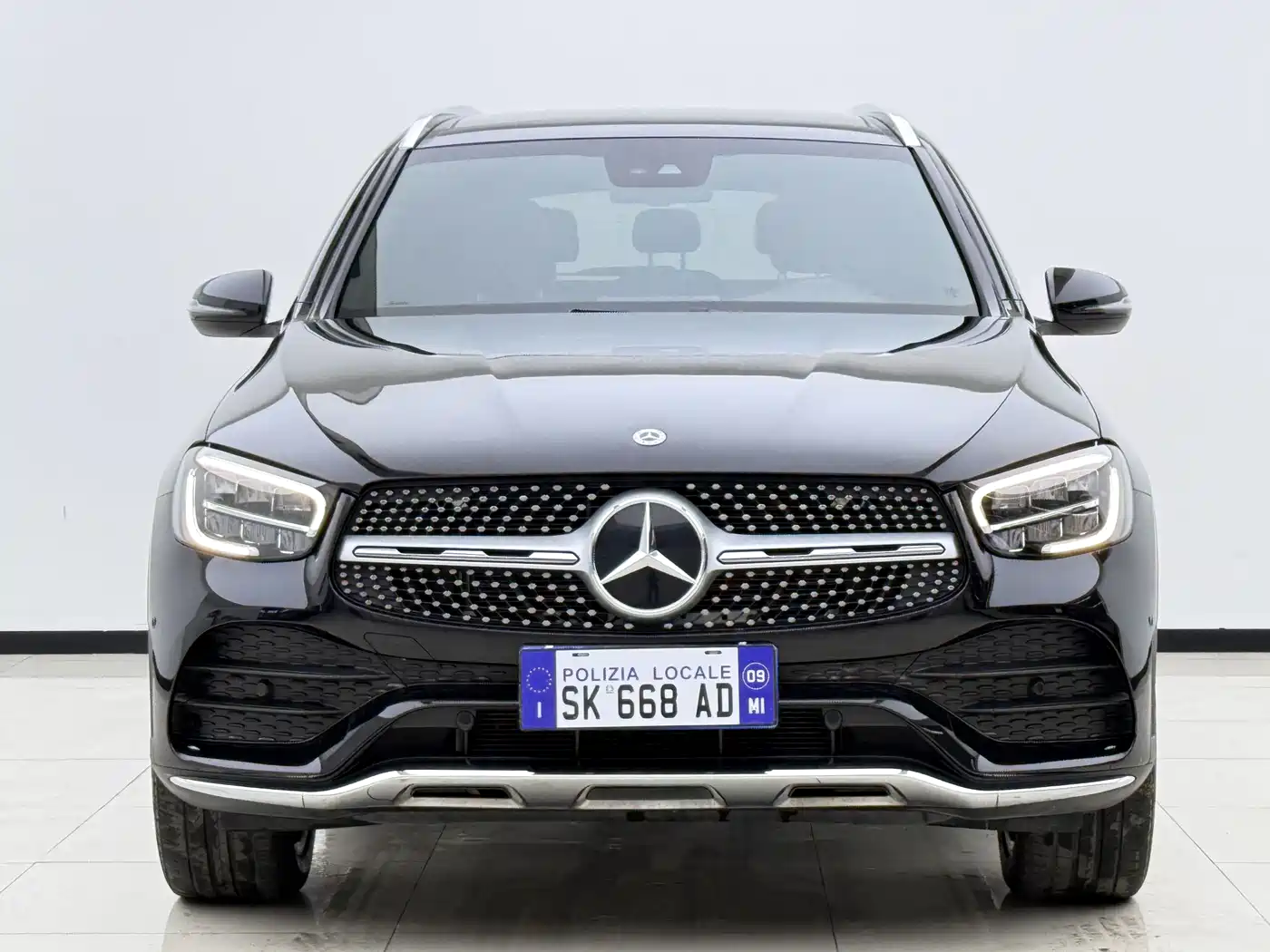 Mercedes-Benz GLC 2022 GLC 300 L 4MATIC Dynamic Collector's Edition фото 2