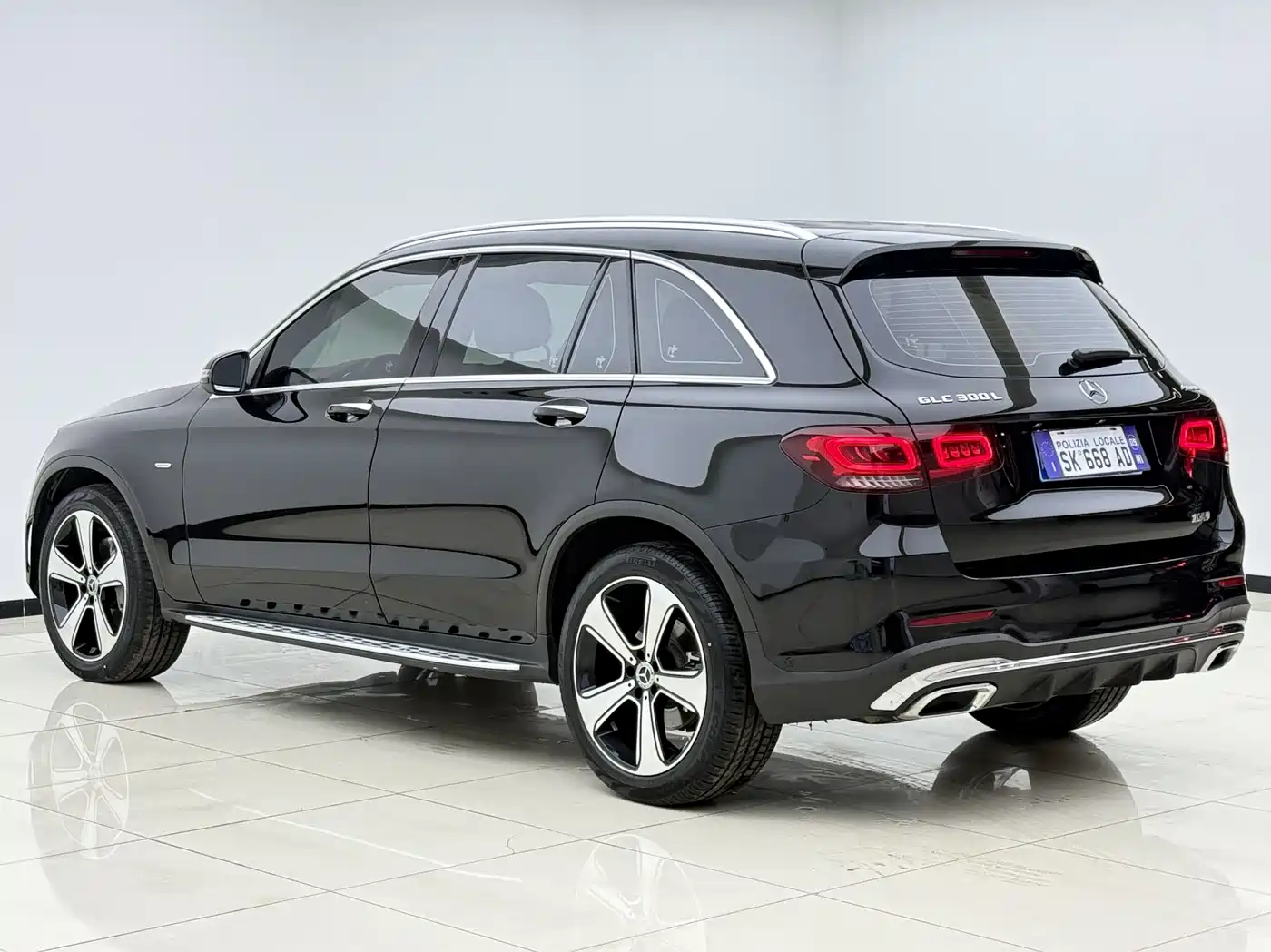 Mercedes-Benz GLC 2022 GLC 300 L 4MATIC Dynamic Collector's Edition фото 18