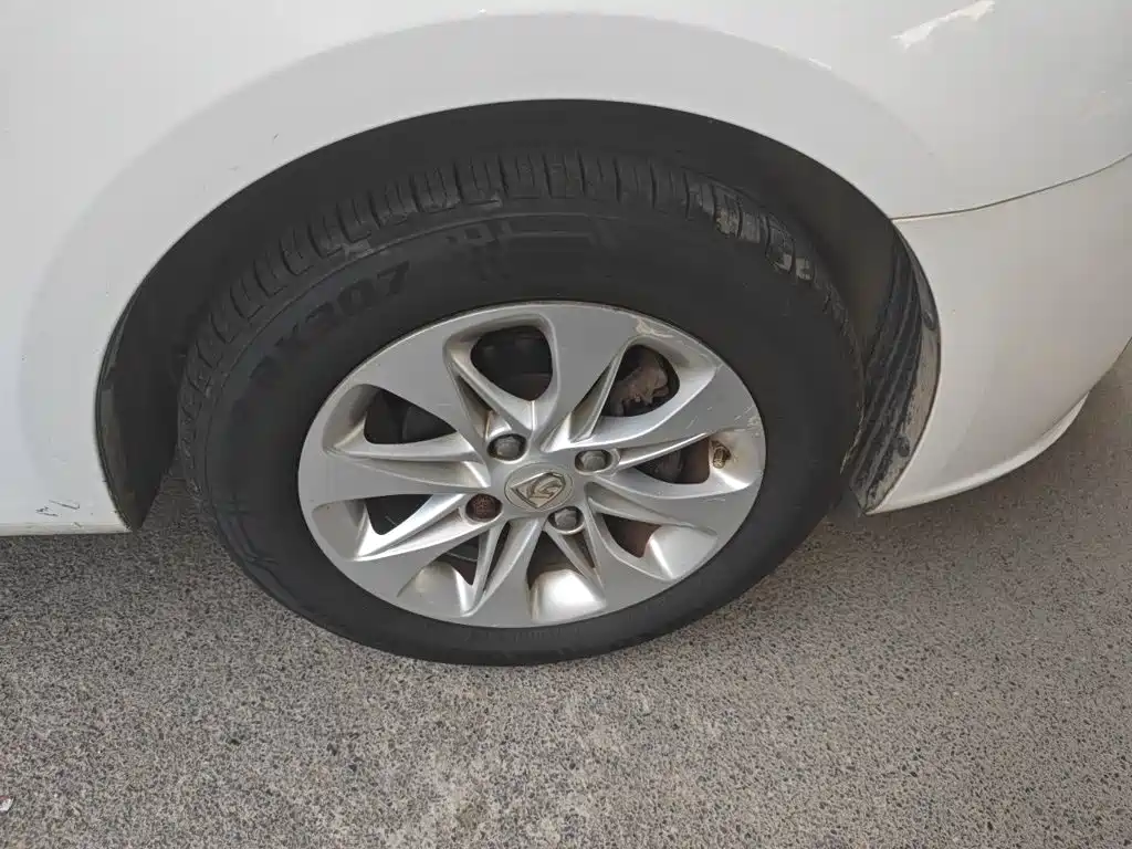 Baojun 610 2014 2014 1.5L Manual Comfort