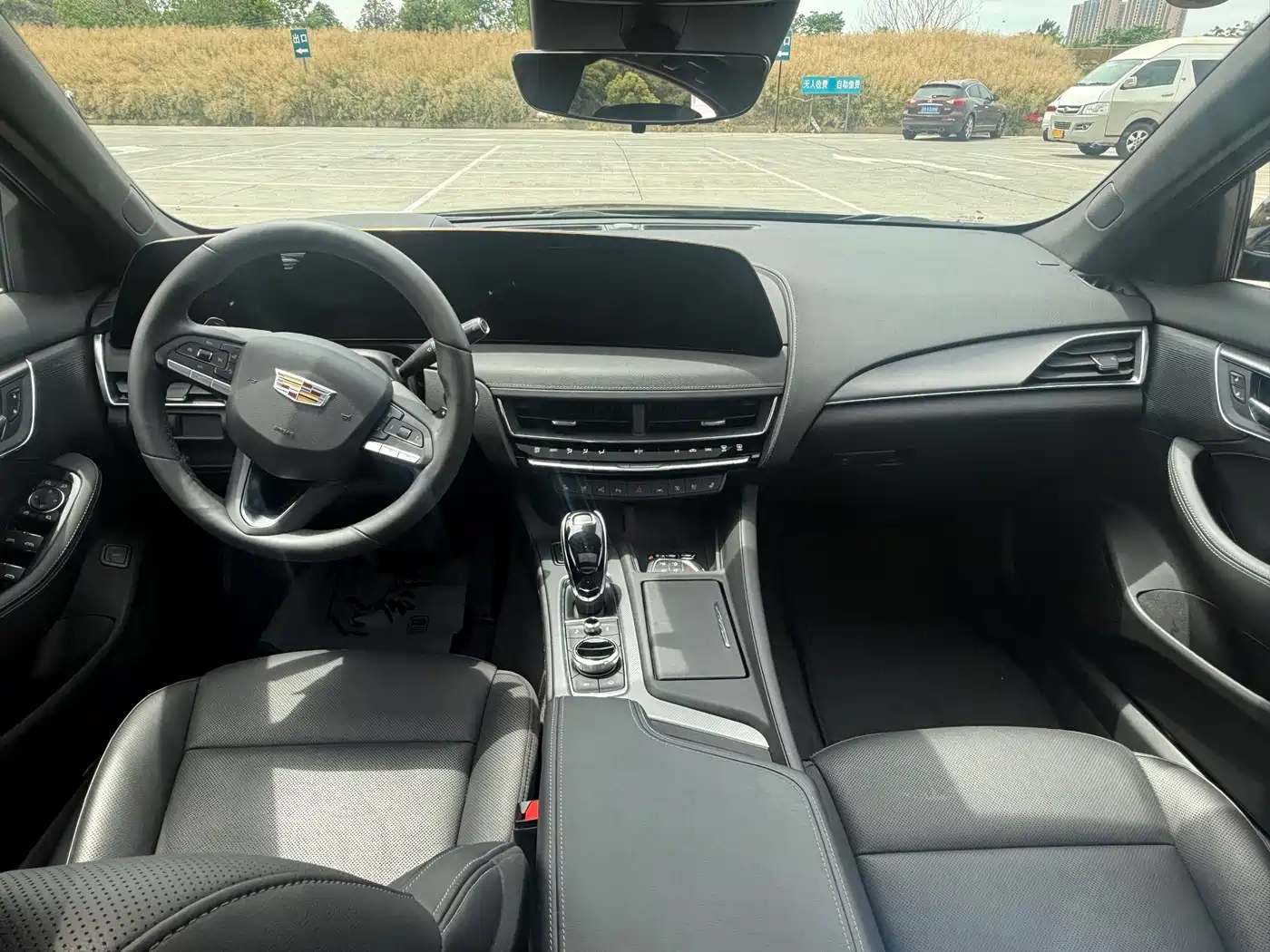 Cadillac CT5 2025 Model 28T Track Performance Edition фото 12