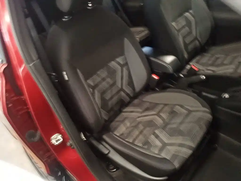 Nissan Kicks 2018 2017 1.5L CVT Cool Edition