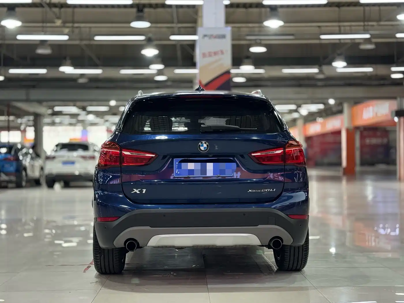 BMW X1 2018 xDrive20Li Premium Model фото 4