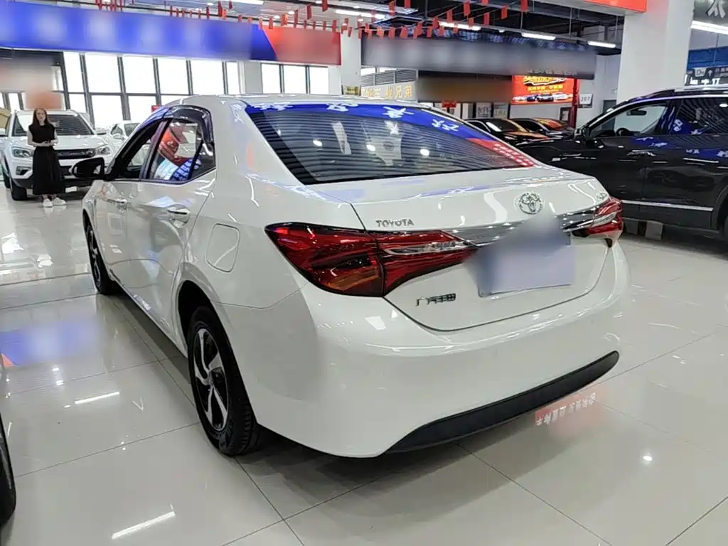 Фото 5 - Toyota Levin