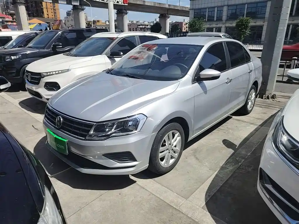 Volkswagen Jetta 2019 Dream Edition 1.5L Manual Fashion фото 2
