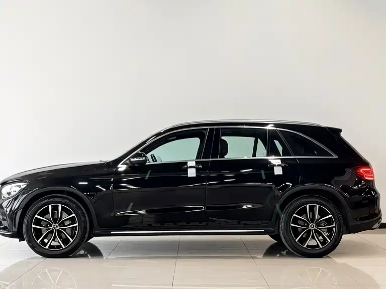 Mercedes-Benz GLC 2020 GLC 300 L 4MATIC Dynamic фото 3