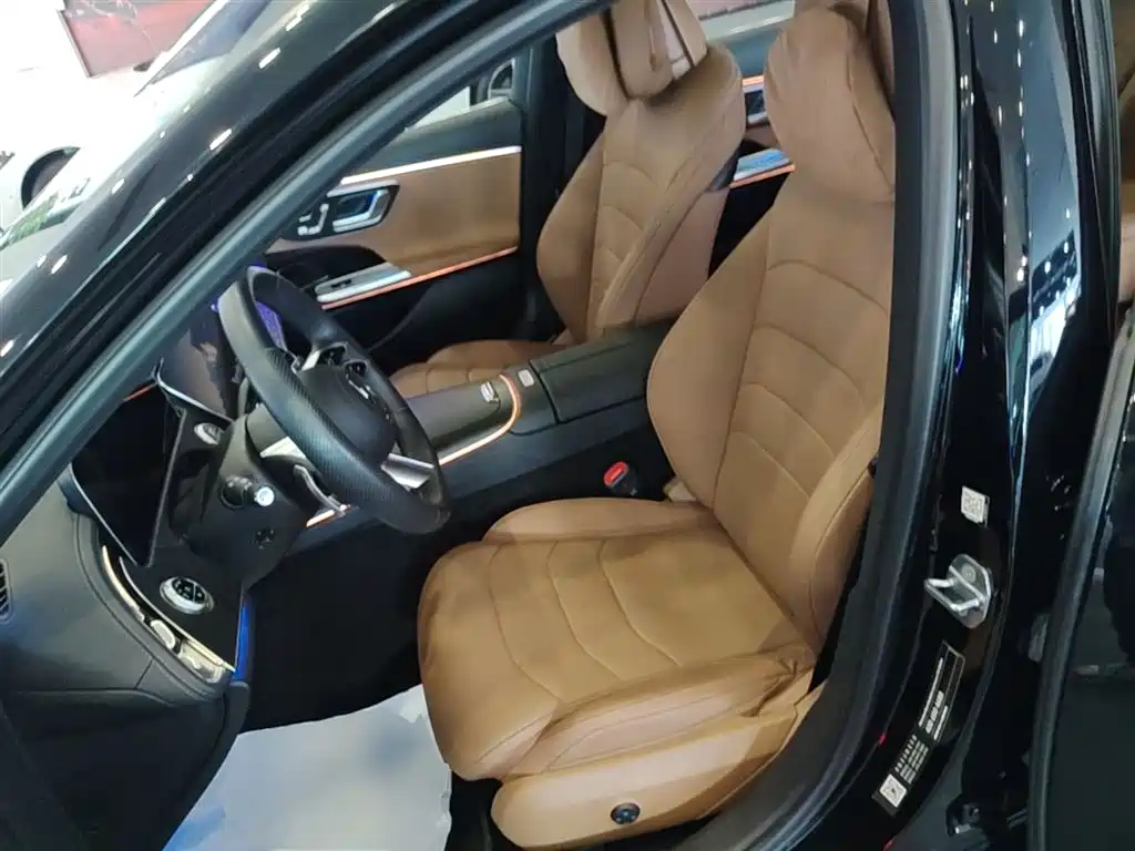 Mercedes-Benz E-Class 2024 E 300 L Fashion Sport фото 15