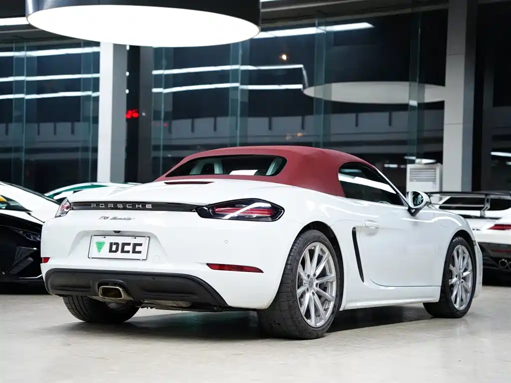 Porsche 718 2022 Boxster 2.0T фото 7