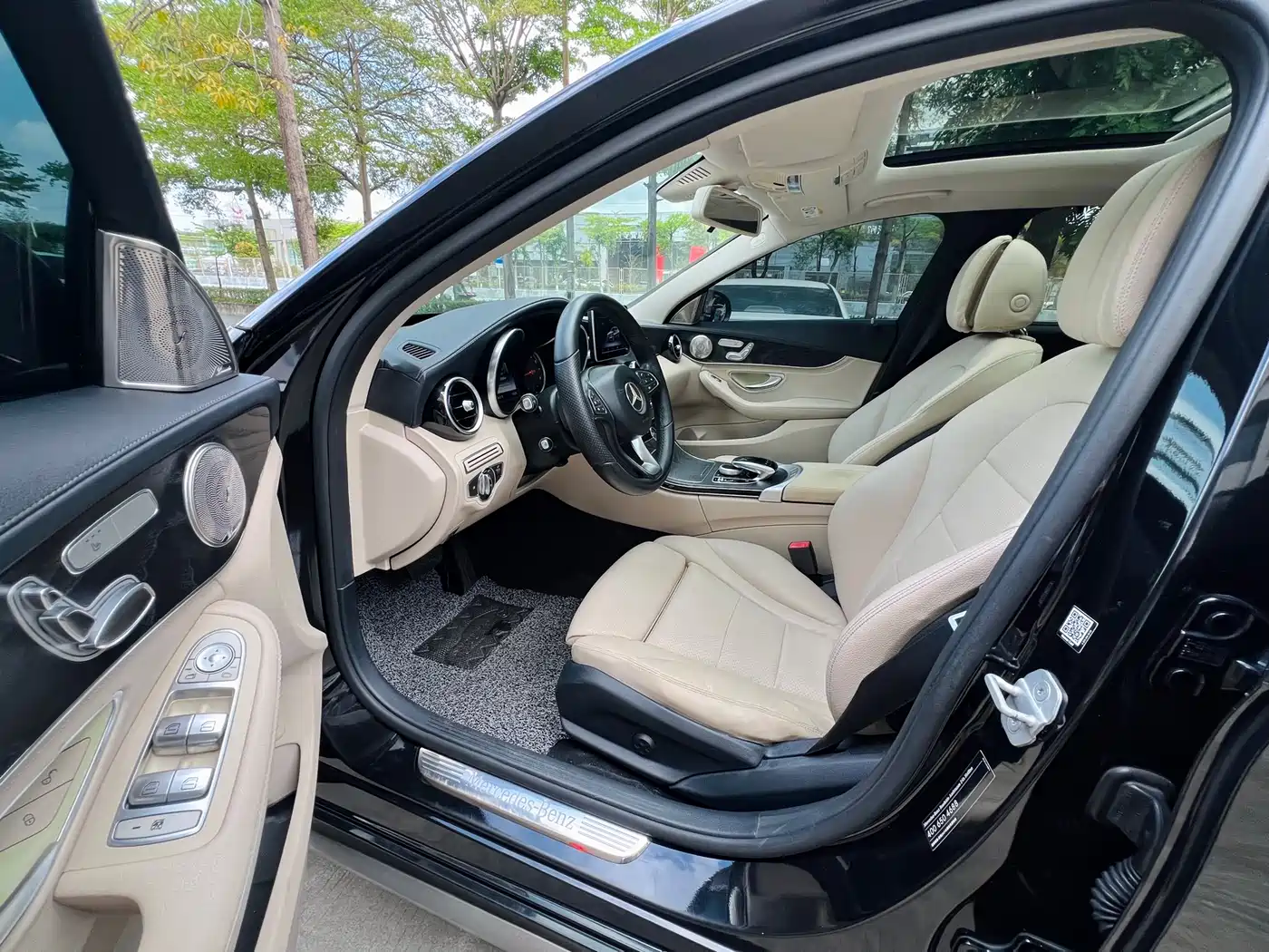 Mercedes-Benz C-Class 2015 C 200 L Sport фото 35