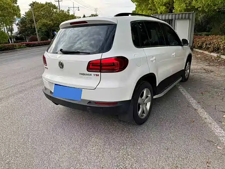 Volkswagen Tiguan 2013 1.8TSI Auto 2WD Comfort Edition фото 13