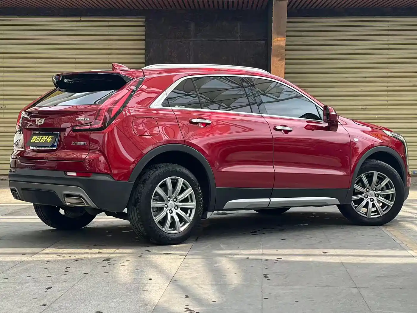 Cadillac XT4 2022 28T FWD Luxury фото 8