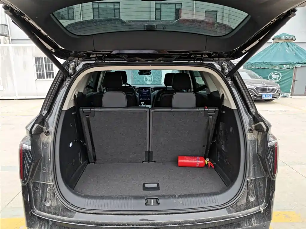 Hongqi HS7 PHEV 2024 2024 2.0T PHEV 4WD Flagship Edition 6-seater