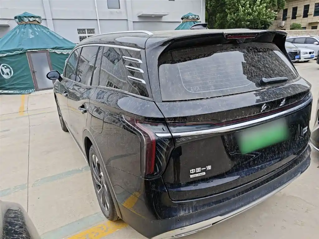 Hongqi HS7 PHEV 2024 2024 2.0T PHEV 4WD Flagship Edition 6-seater