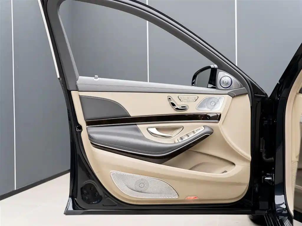 Mercedes-Benz Maybach S-Class 2018 Model S 680 фото 7
