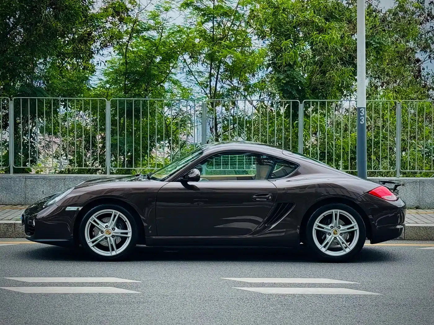 Porsche Cayman 2009 Cayman 2.9L фото 3