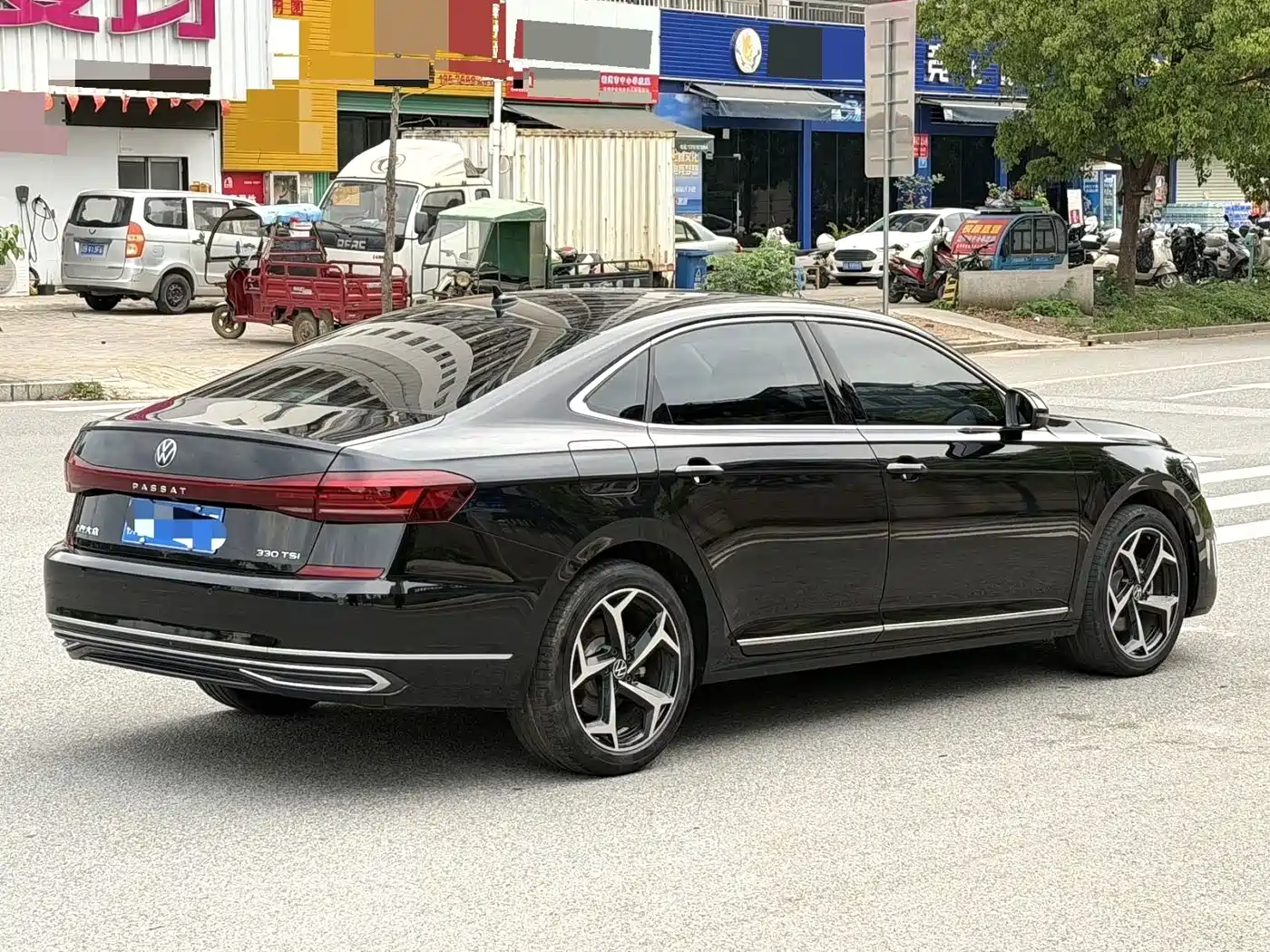 Volkswagen Passat 2024 330TSI Starlight Elite Edition фото 7