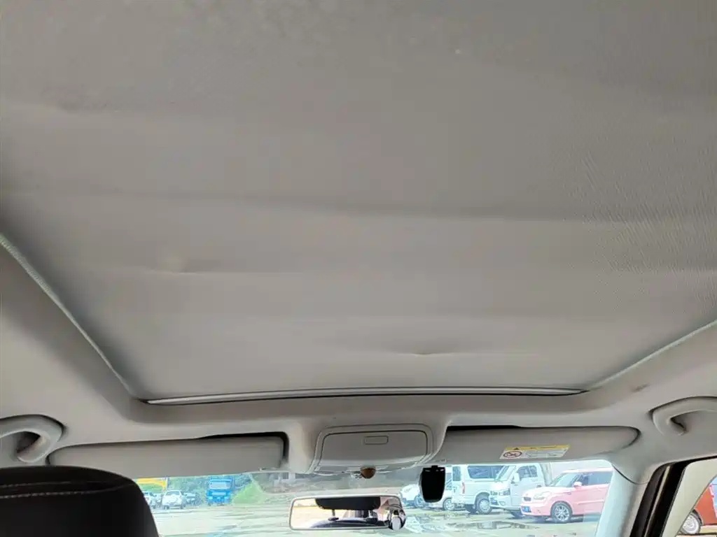 Škoda Yeti 2017 TSI280 DSG Advance фото 18
