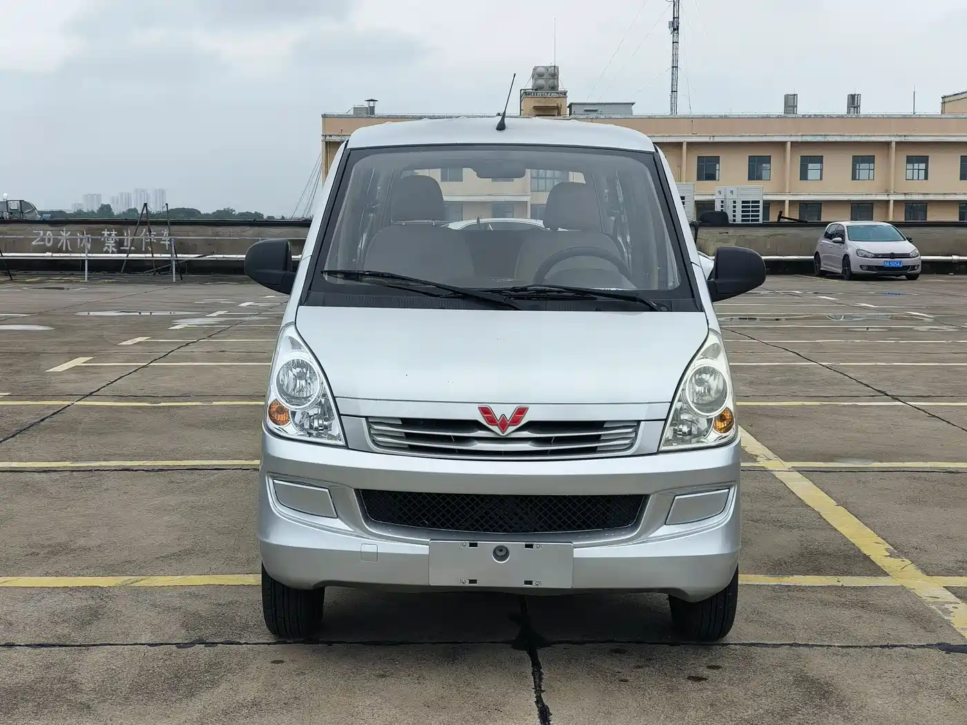 Wuling Motors Wuling Rongguang S 2022 2022 1.2L Standard AC Version 5-seat LSI