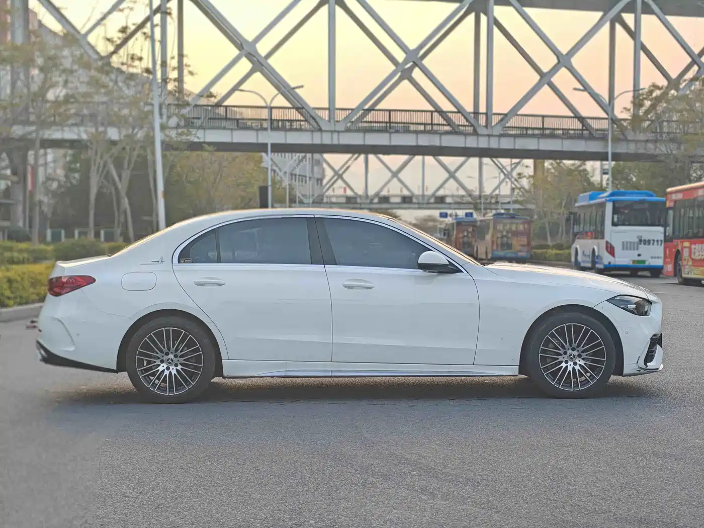 Mercedes-Benz C-Class 2022 C 260 L Sport Edition фото 3