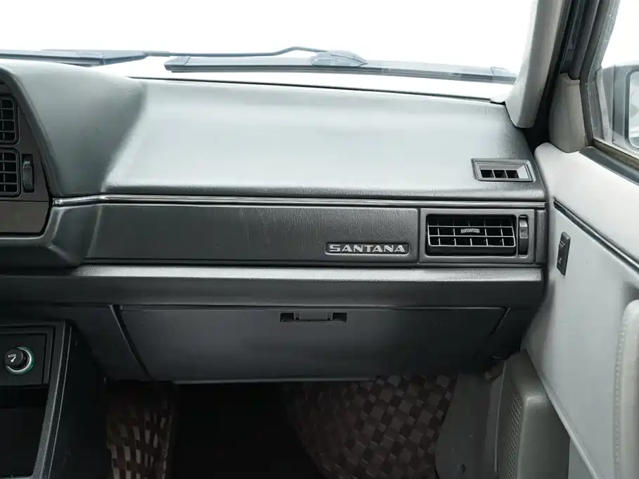 Volkswagen Santana Classic 2007 Model 1.8L Scenic Edition фото 19