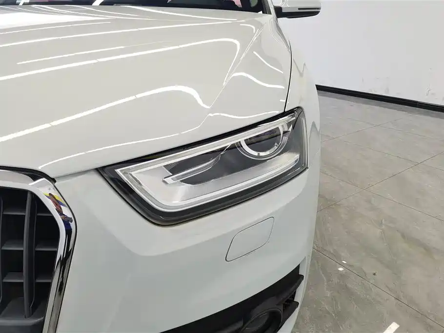 Audi Q3 2016 30 TFSI Heritage Edition Comfort фото 5