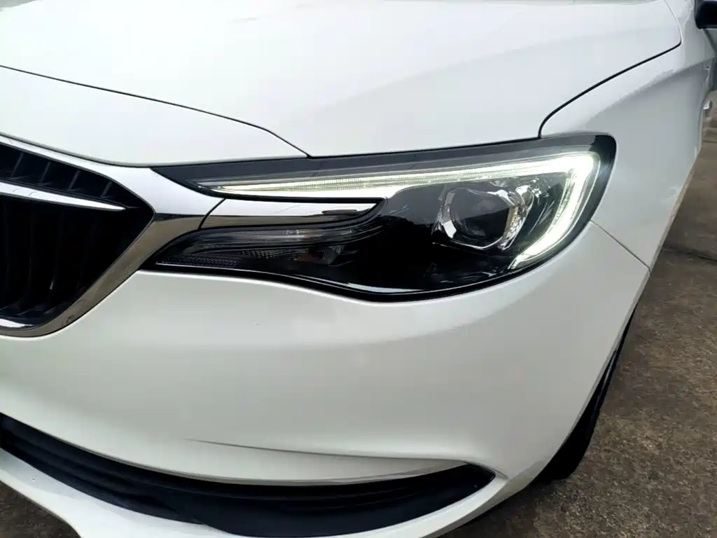 Фото 24 - Buick Excelle
