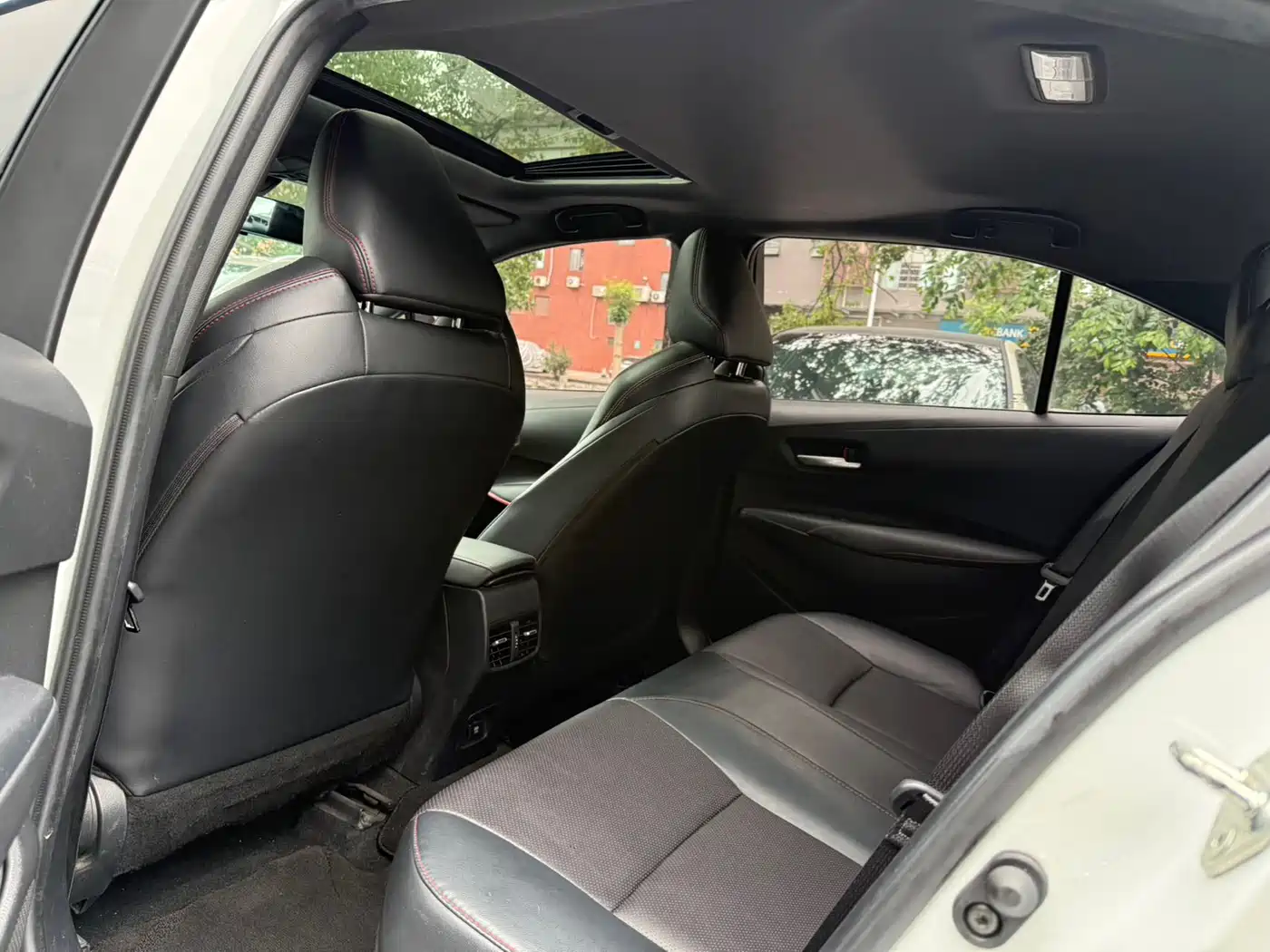 Toyota Levin 2021 Dual Engine 1.8H E-CVT Sport фото 15