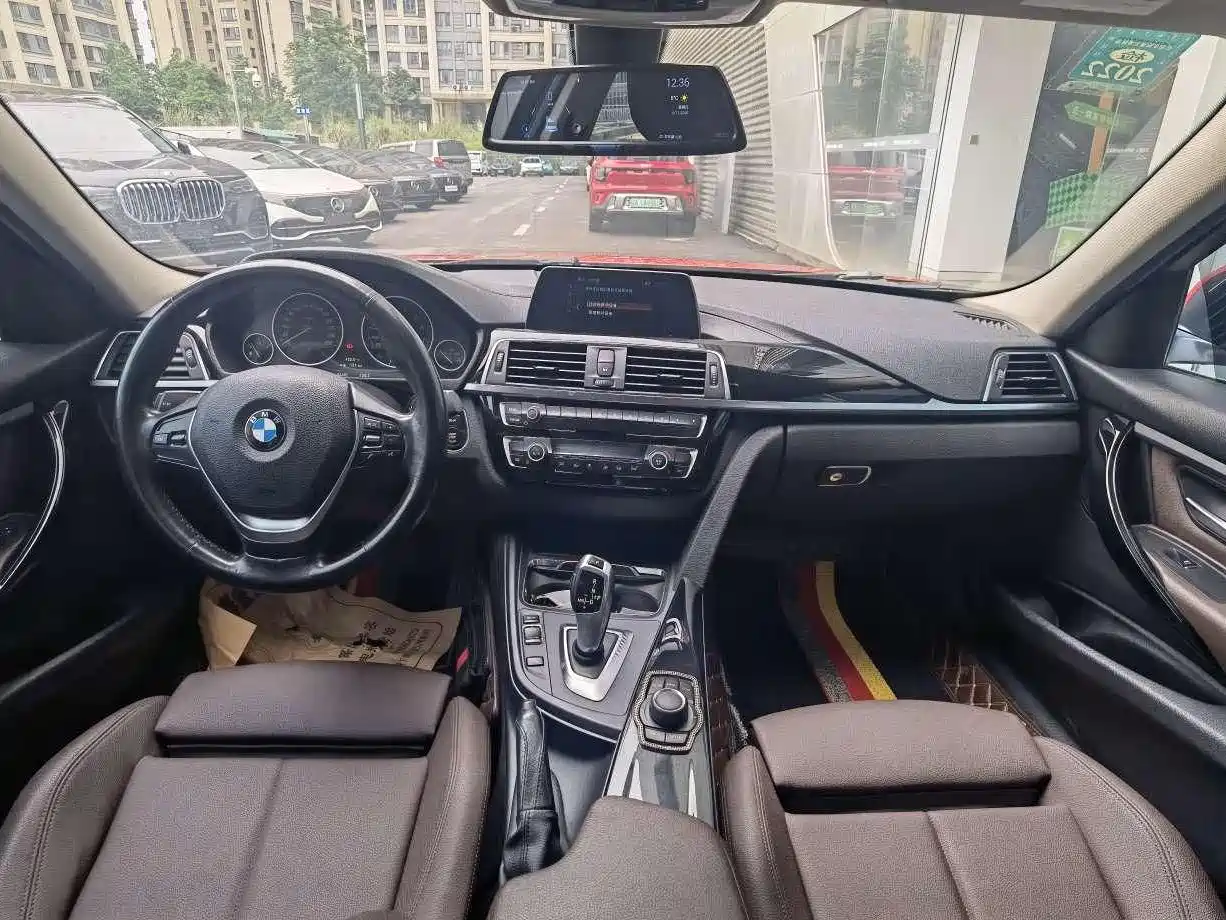BMW 3 Series 2018 320Li Fashion Style фото 22