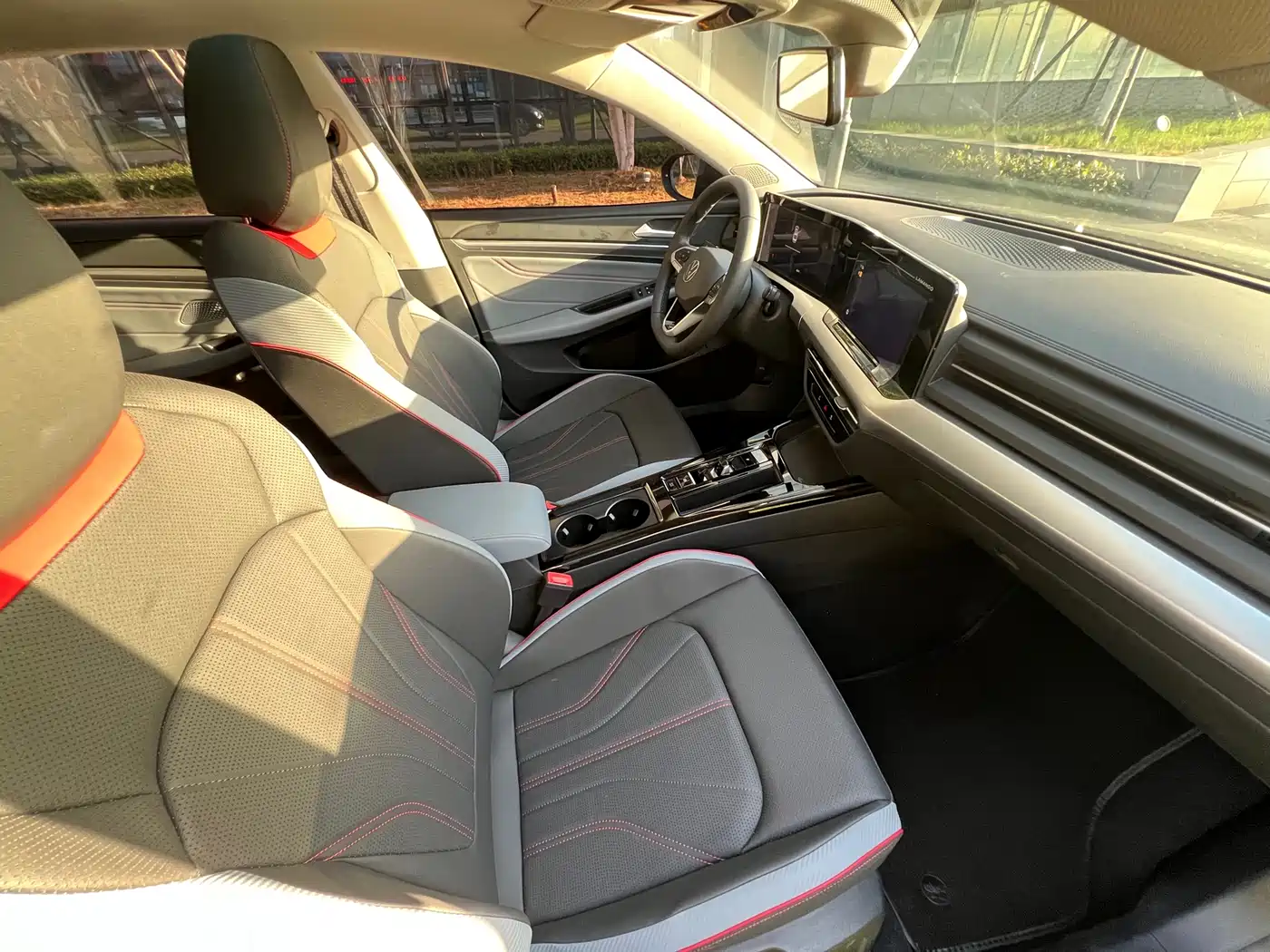 Volkswagen Lamando 2023 Lamando L 280TSI DSG Glamour Edition фото 6