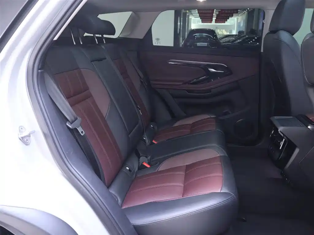 Land Rover Range Rover Evoque 2021 Range Rover Evoque L 249PS R-Dynamic S Performance Edition фото 21