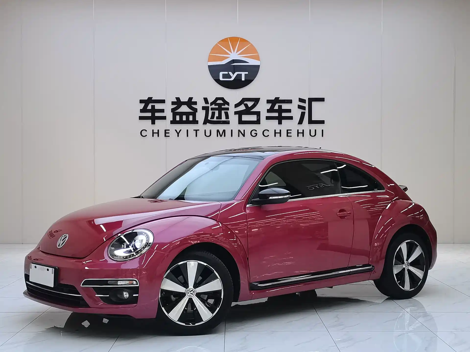 Фото 1 - Volkswagen Beetle