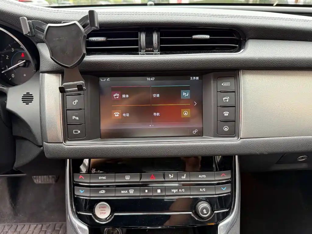 Jaguar XF 2016 2016 XF 3.0 SC 2WD Elegance Edition
