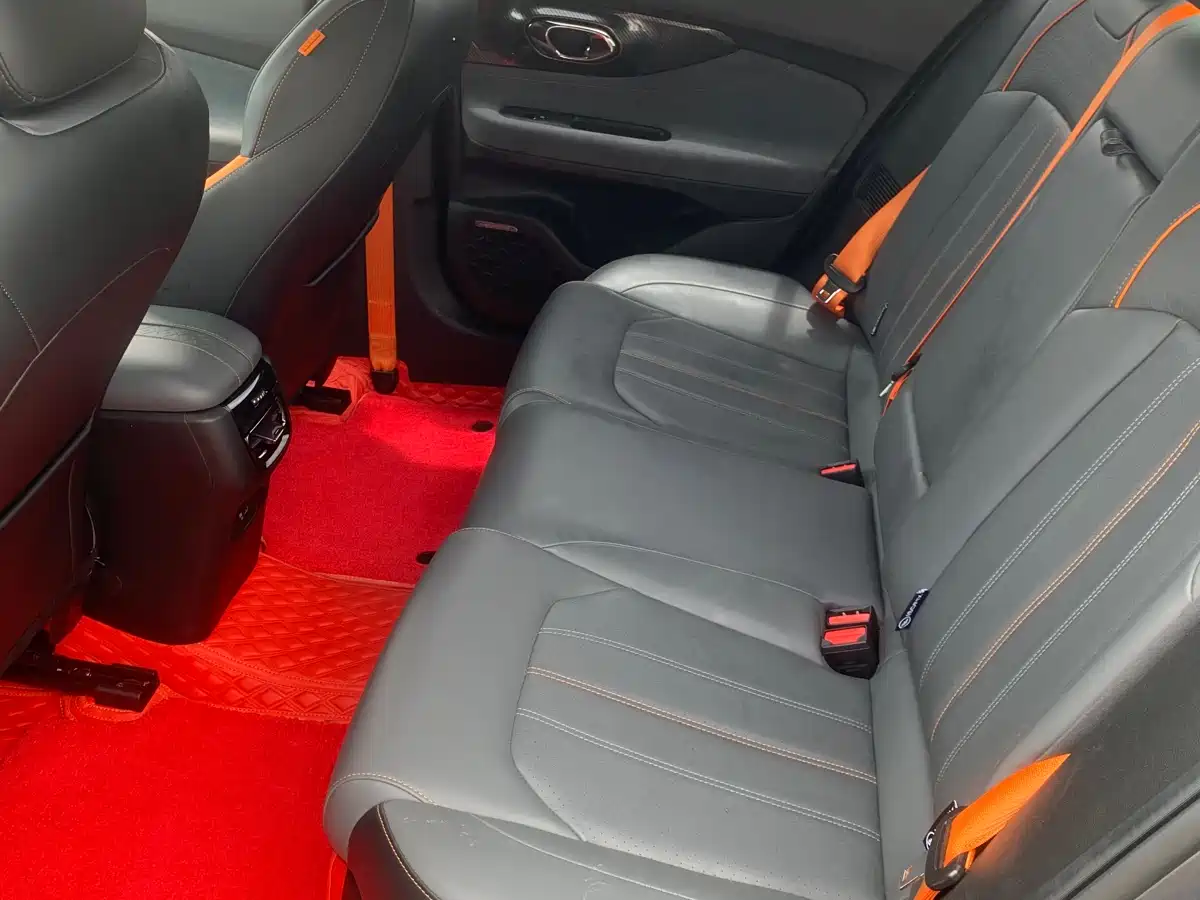 GAC Trumpchi Trumpchi Emkoo 2022 270T DCT J16 R-style Track Edition фото 13