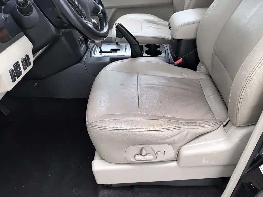 Mitsubishi Pajero (Import) 2015 2015 3.0L Automatic Elite Premium Edition China IV
