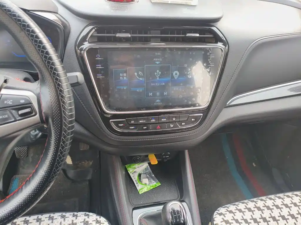 Changan Oshan Changan Oushang A800 2017 2017 Model 1.6L Manual Comfort