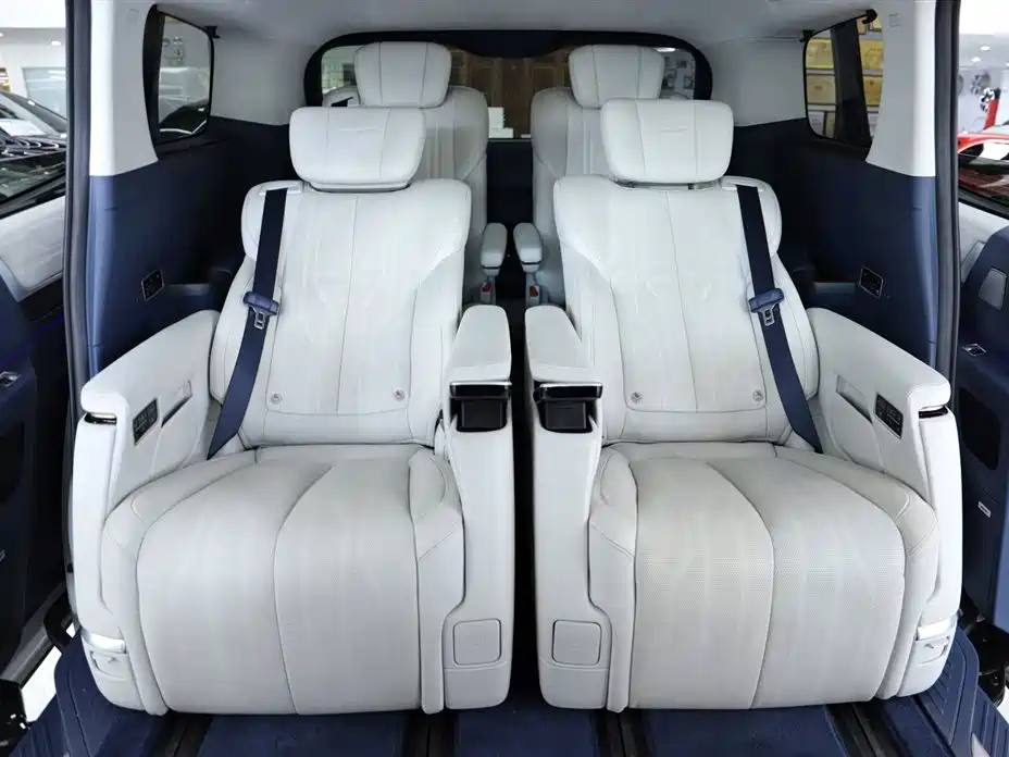 Buick Century 2023 2023 2.0T 6-Seat World Edition