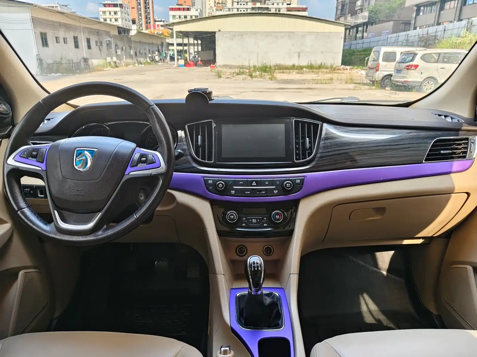 Фото 12 - Baojun 730