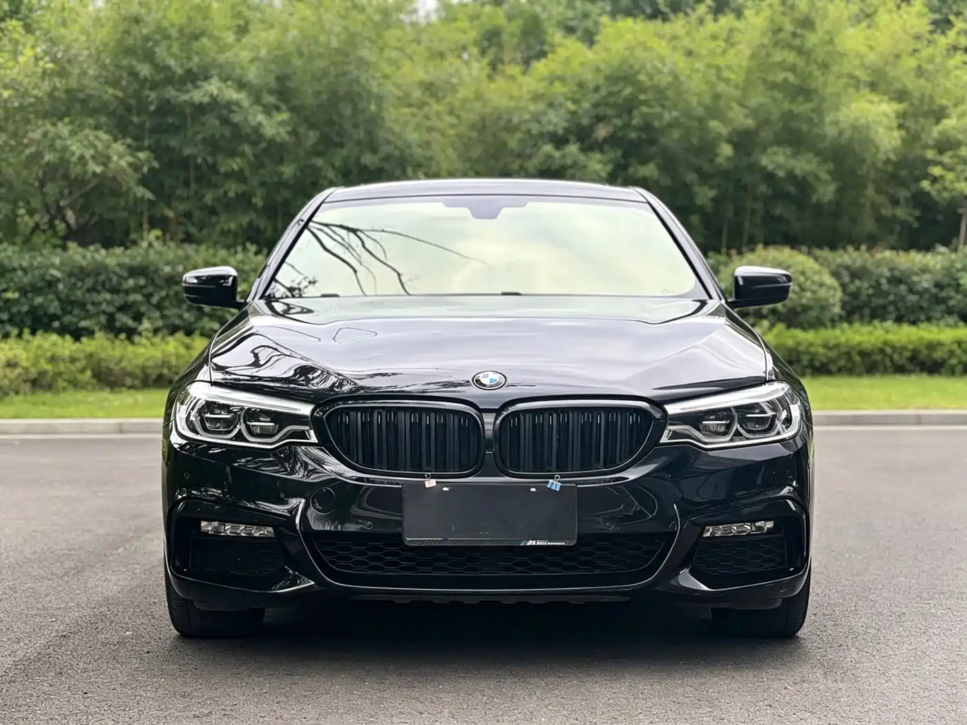 BMW 5 Series 2018 525Li M Sport Package фото 2