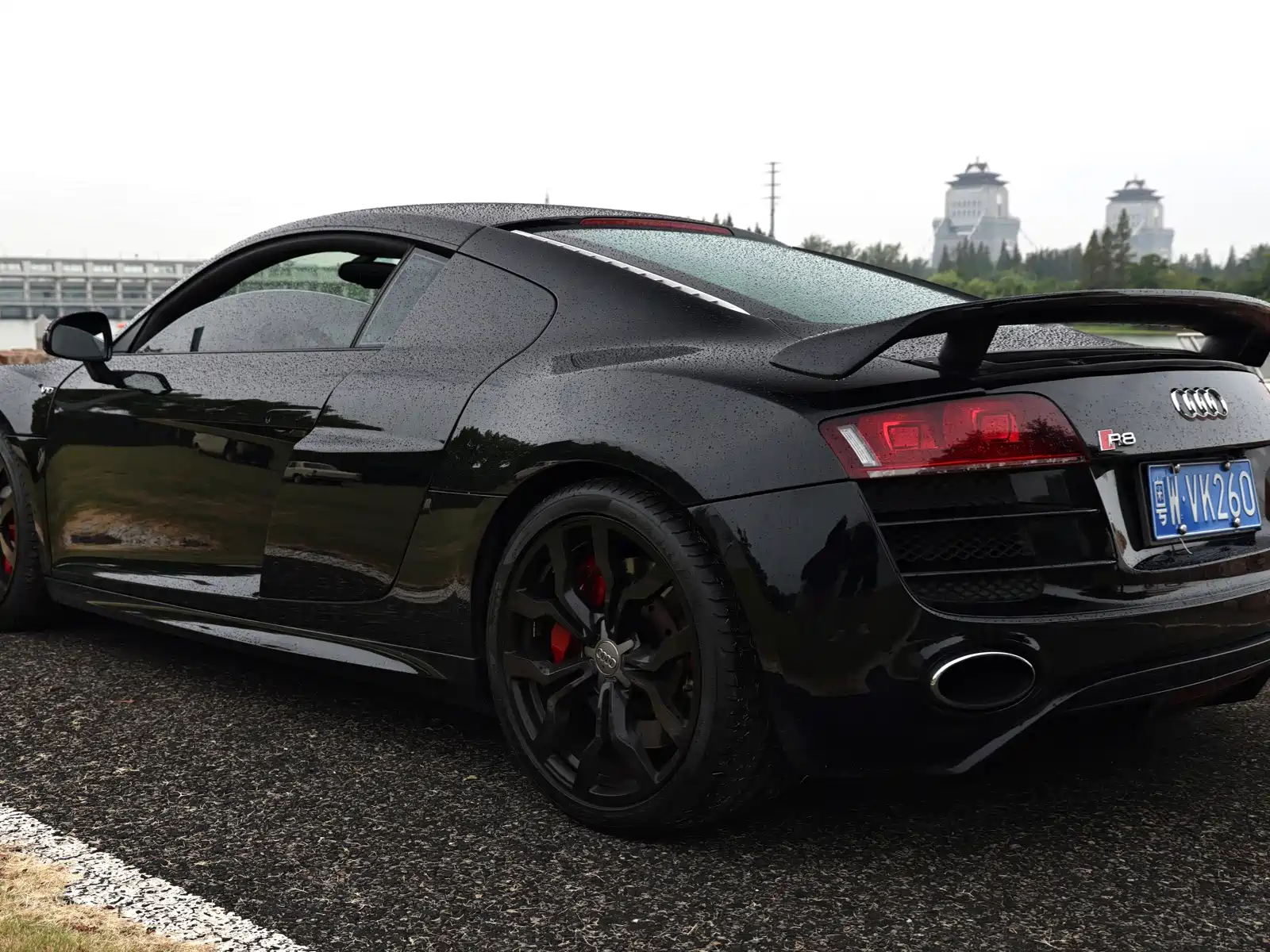 Фото 4 - Audi R8