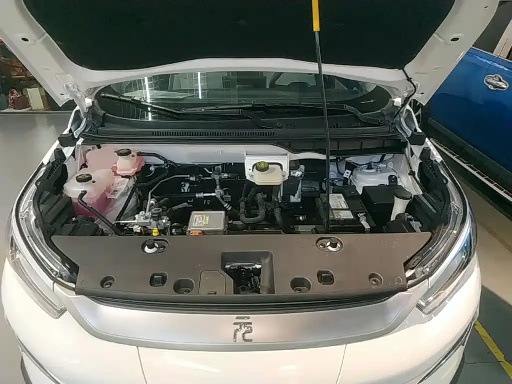 Photo 20 - BYD Yuan Pro