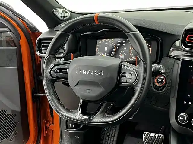 Lynk & Co 02 Hatchback 2021 2021 2.0TD Halo