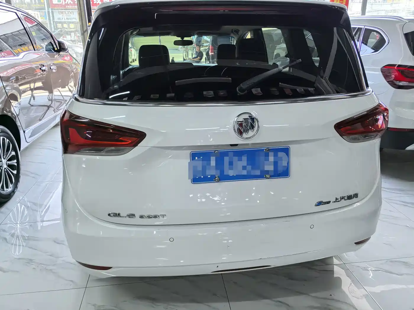 Buick GL6 2021 2021 323T Mild Hybrid Connected Luxury