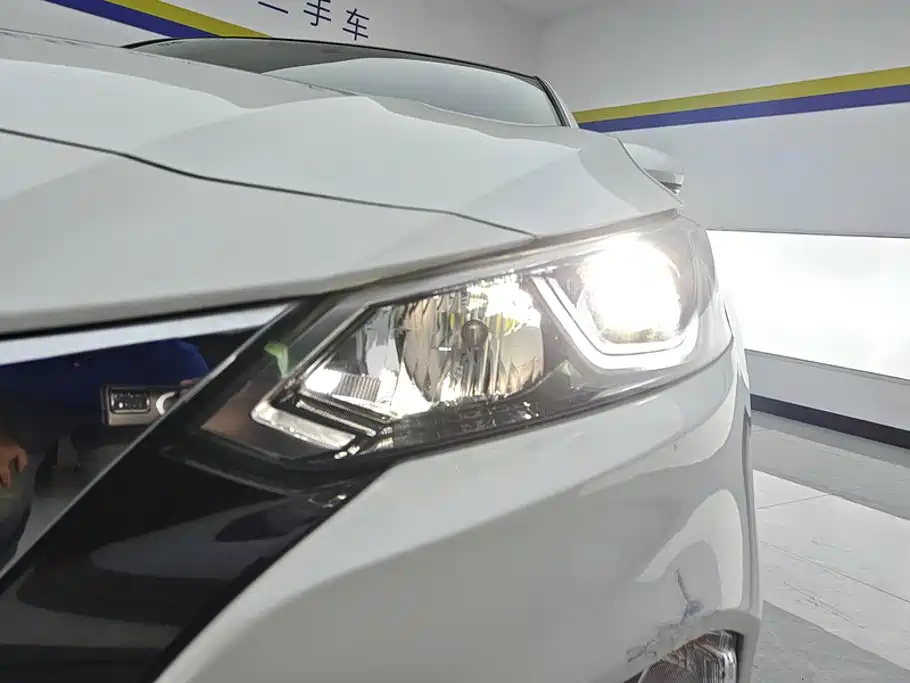 Photo 5 - Nissan Teana