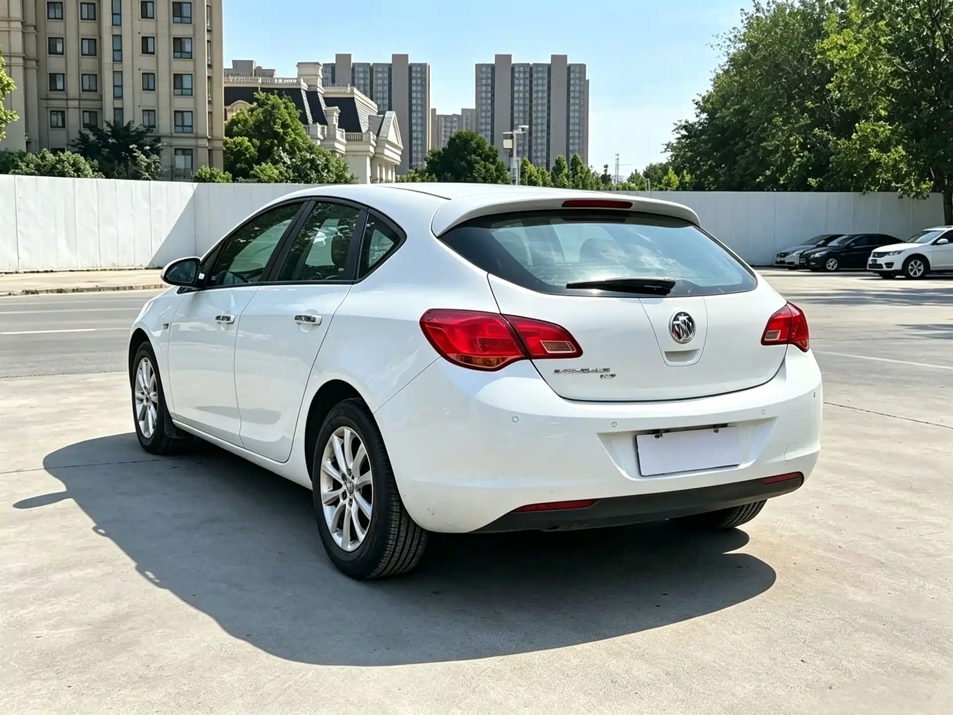 Фото 4 - Buick Excelle