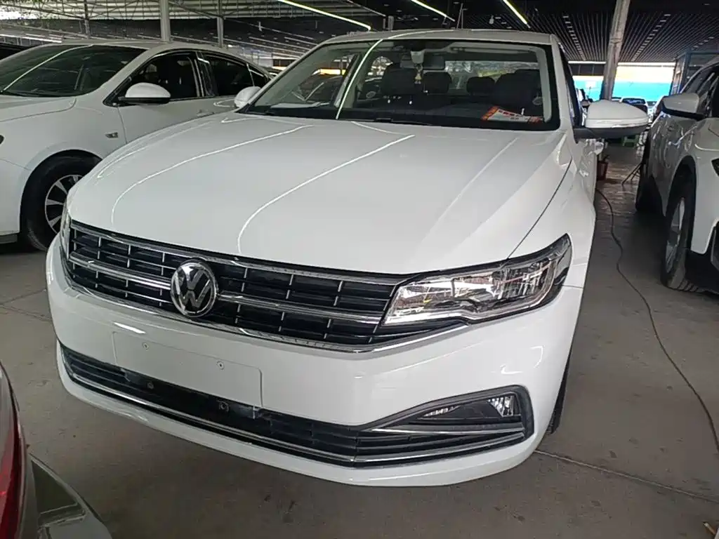 Фото 3 - Volkswagen Bora