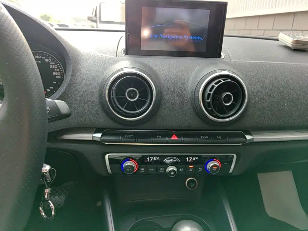 Photo 13 - Audi A3